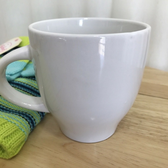 Snowman Mug and Hat Scarf Gloves - Winter Warm Up - Picture 6 of 8